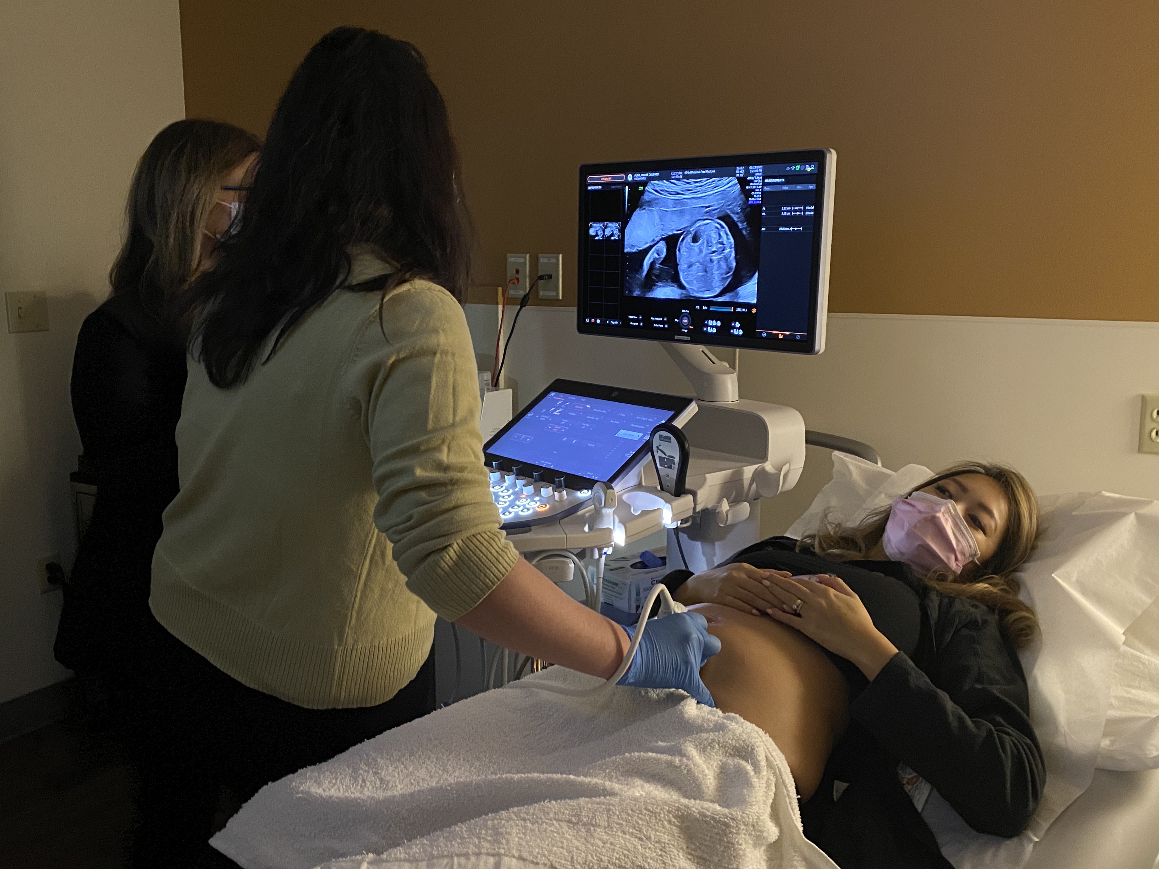 New ultrasound machine in WMed Health's OBGYN practice